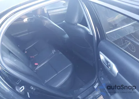 2011 Lexus Ct 200H Premium из США, поврежденный, VIN JTHKD5BH7B2013654